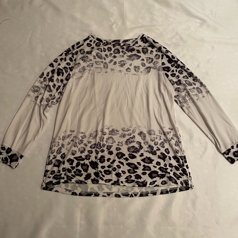 Tickled Teal Leopard Print Long Sleeve Scoop Neck Color Block Top, Size XL - Picture 3 of 9